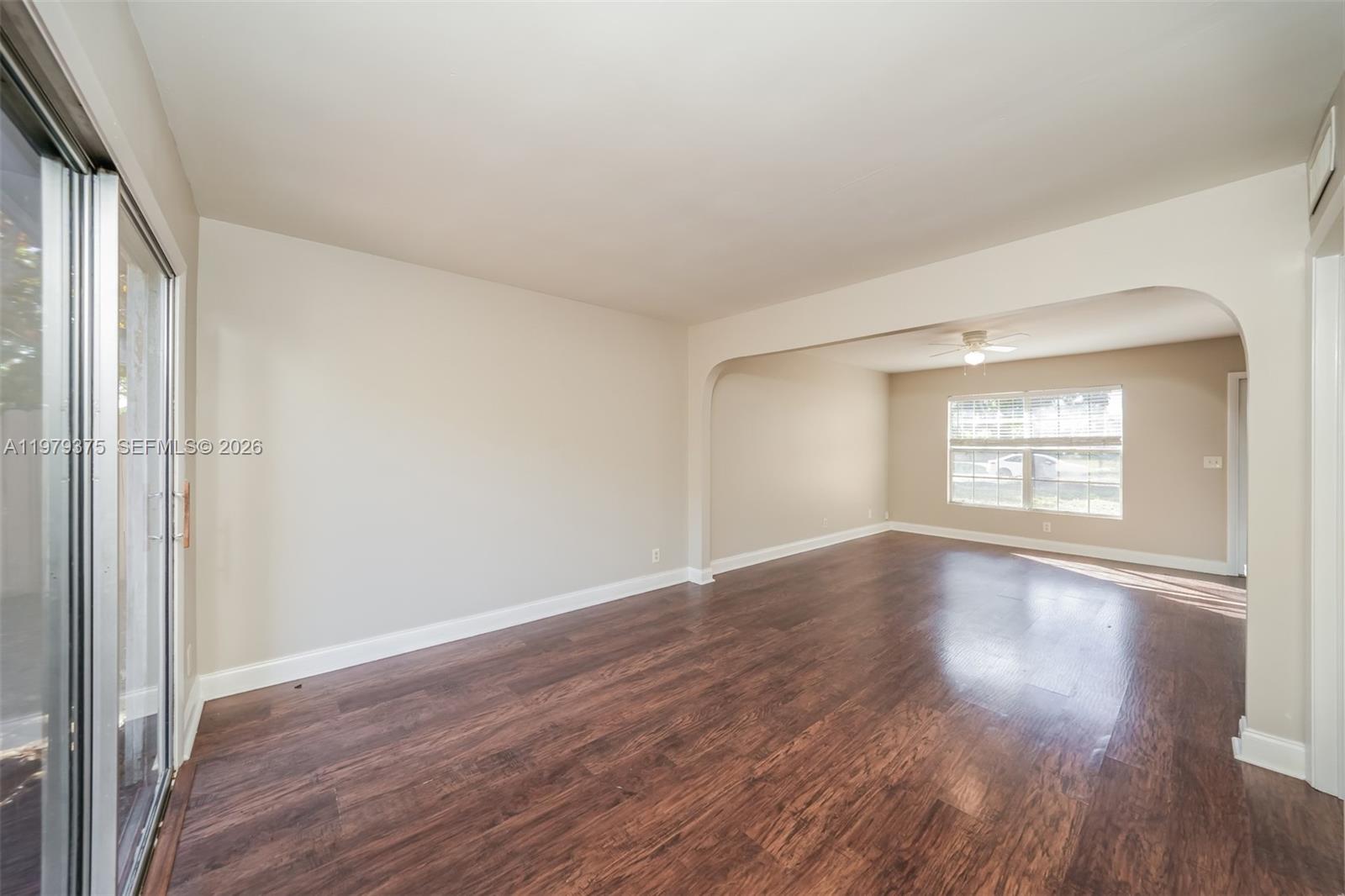 COUNTRY CLUB ACRES 4 - Residential Lease