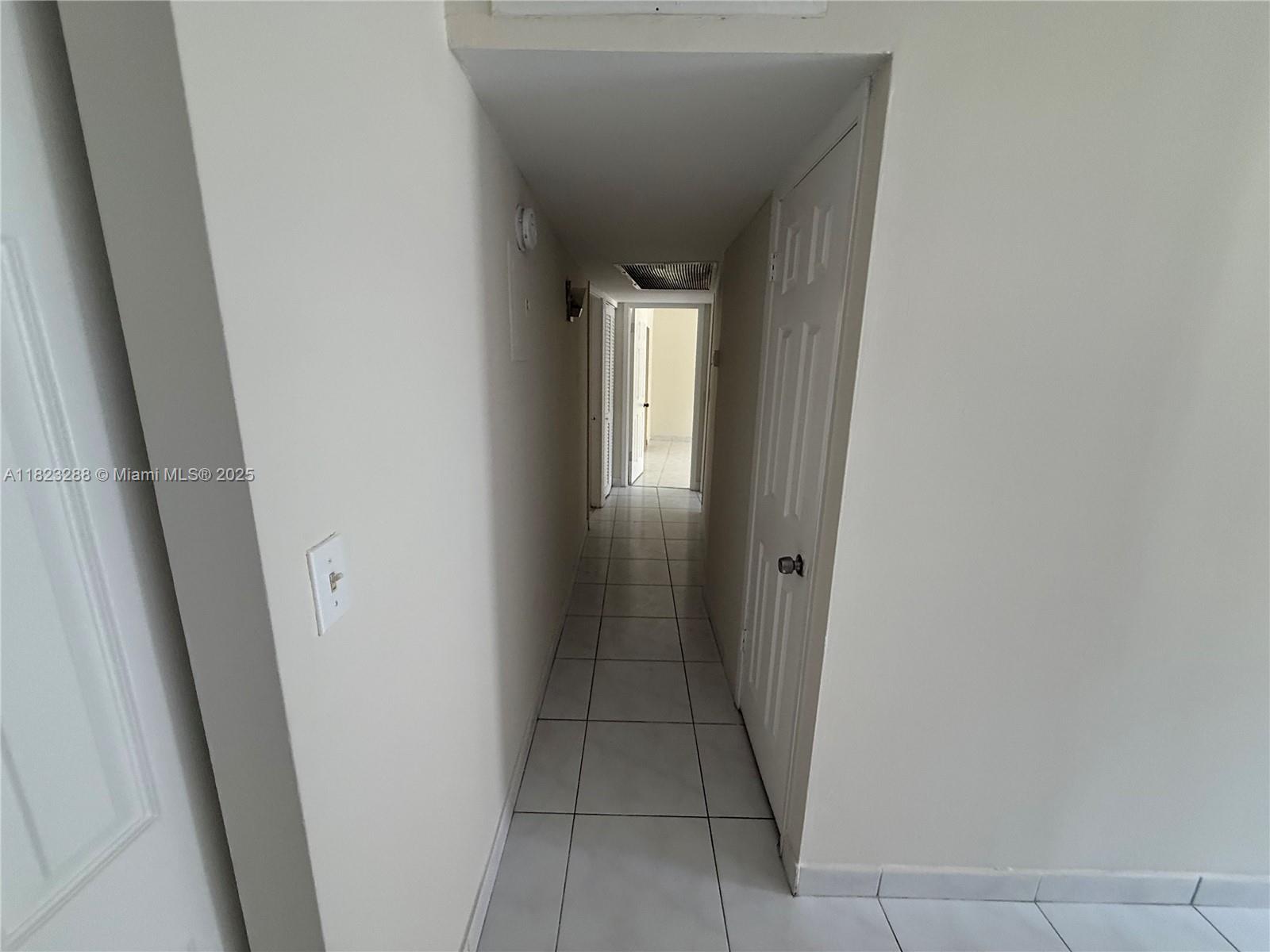 401 Golden Isles Dr 202