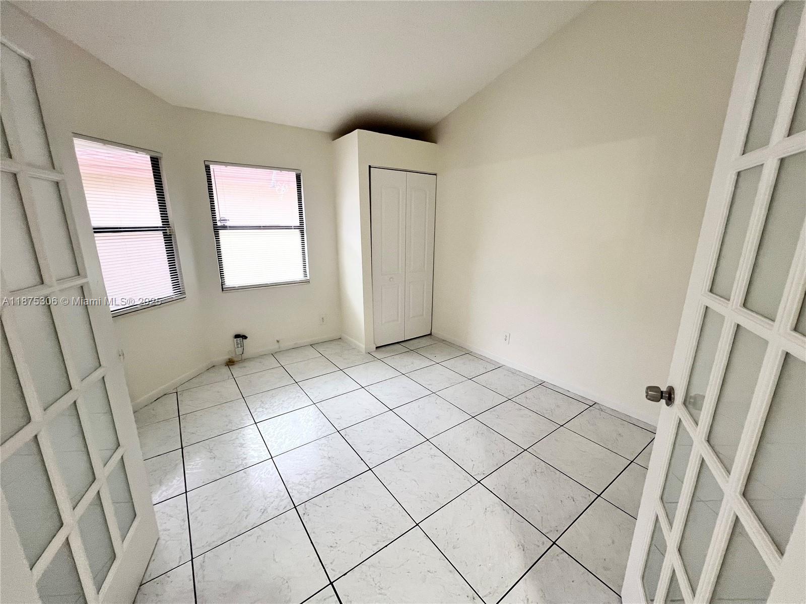 NORTH LAUDERDALE DIVISION - Residential Lease