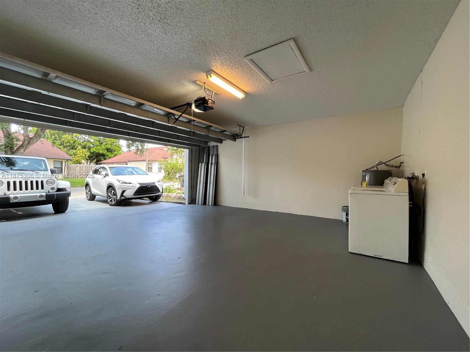 NORTH LAUDERDALE DIVISION - Residential Lease