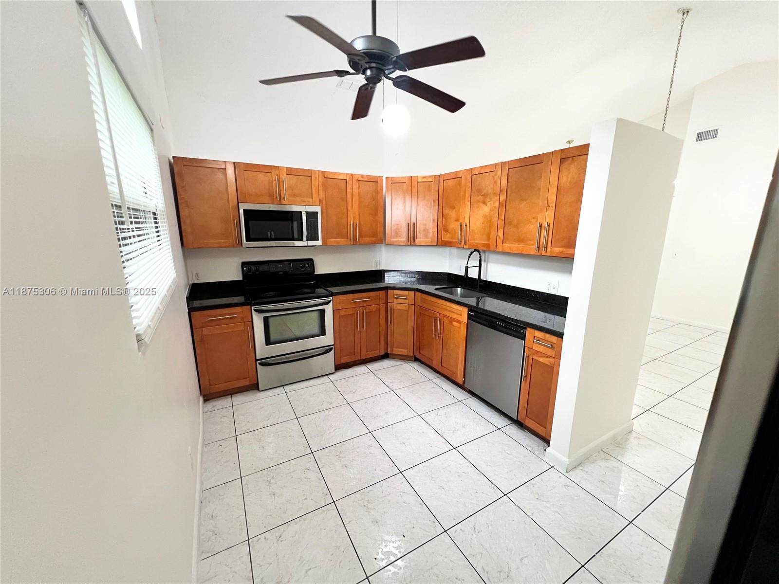 NORTH LAUDERDALE DIVISION - Residential Lease