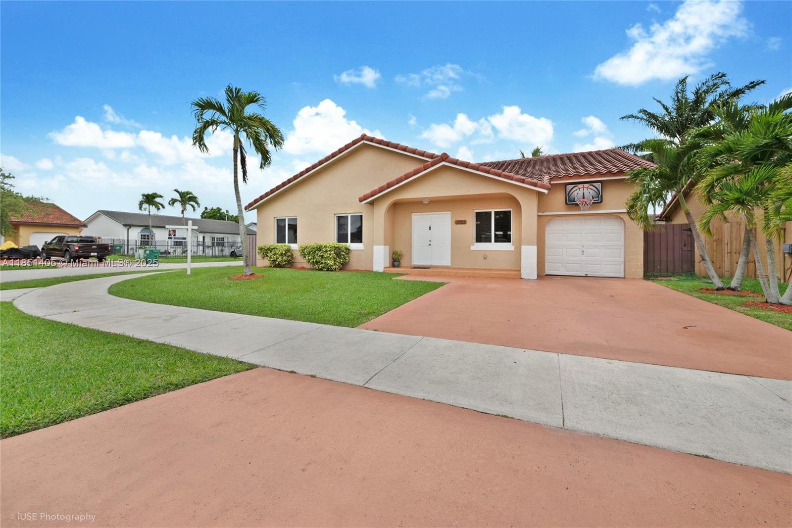 NO ASSOCIATION. This amazing, corner single family home is located in a wonderful & quiet neighborhood of West Kendall. It has a lot to offer. It boasts a spacious kitchen with a peninsula leading to the family room, stainless steel appliances, breakfast area, large living room & dining room, a very clean one car garage, plenty of parking spaces, & room for a boat. Enjoy the new freezing AC during the hottest days or embrace its warm & inviting back yard as you host gatherings for plenty of family members & friends. It's in close proximity to many restaurants, shopping centers, The Florida Turnpike, Blackpoint Marina, & the Homestead Bayfront Marina. A pool table and jacuzzi can be included with the rent. Easy & quick approval.
