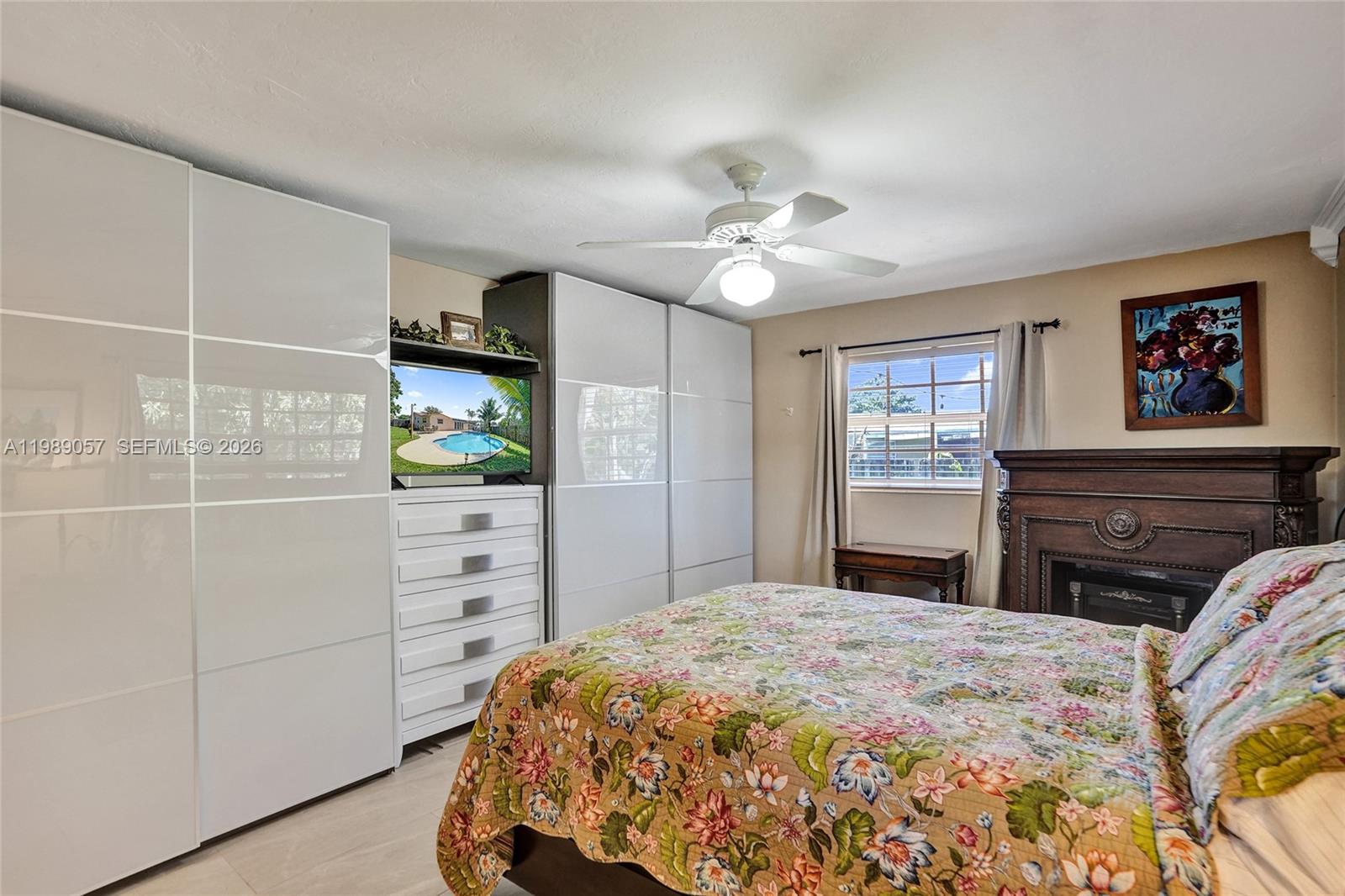 PASADENA LAKES WEST - Residential