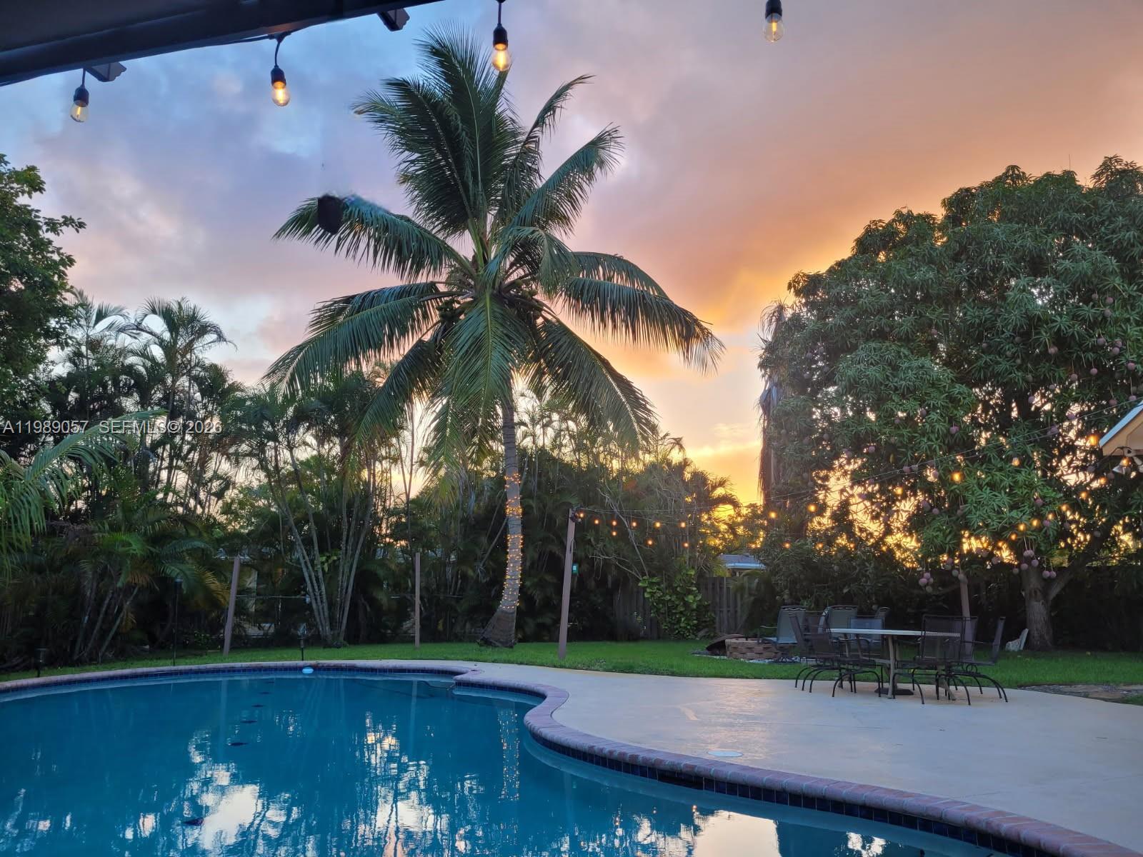 PASADENA LAKES WEST - Residential