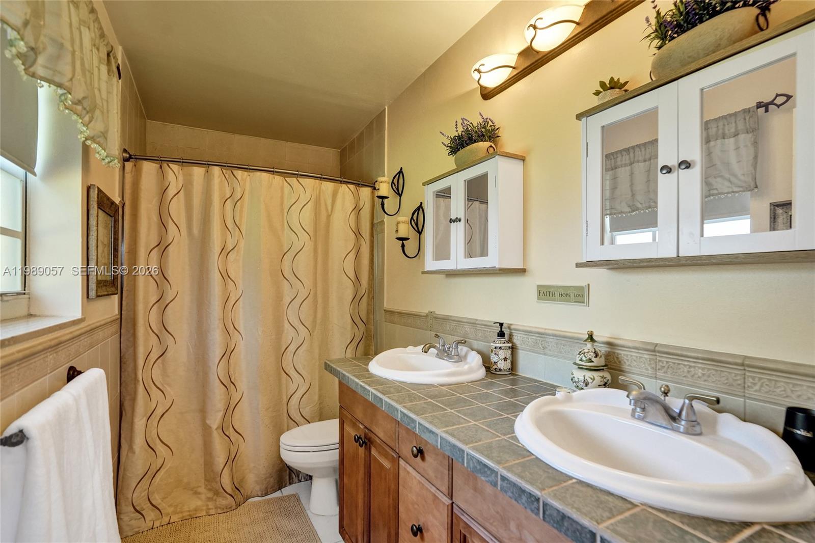 PASADENA LAKES WEST - Residential