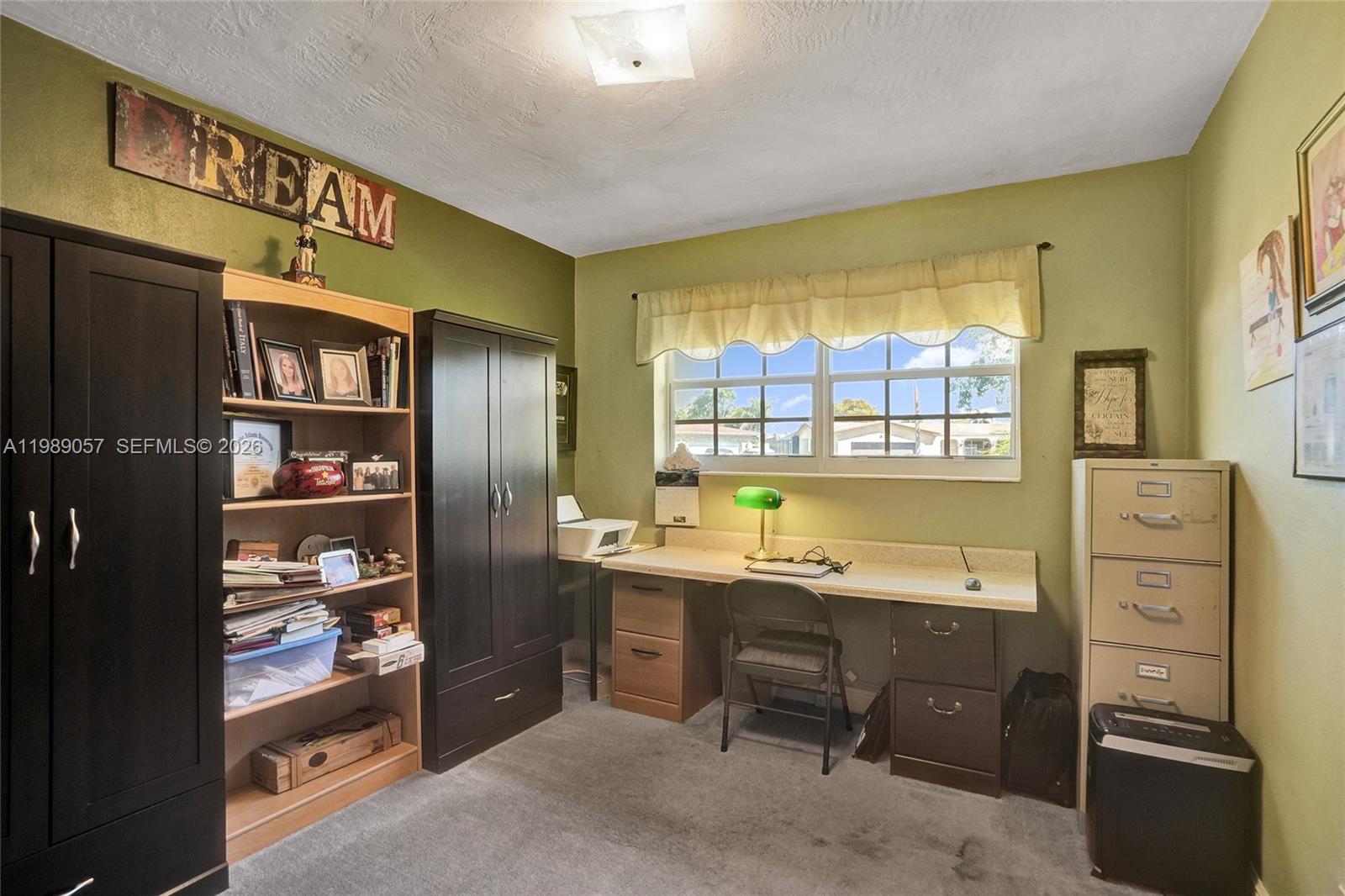 PASADENA LAKES WEST - Residential