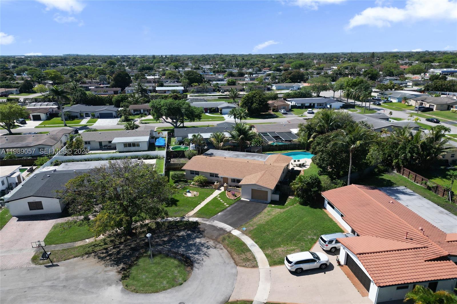 PASADENA LAKES WEST - Residential