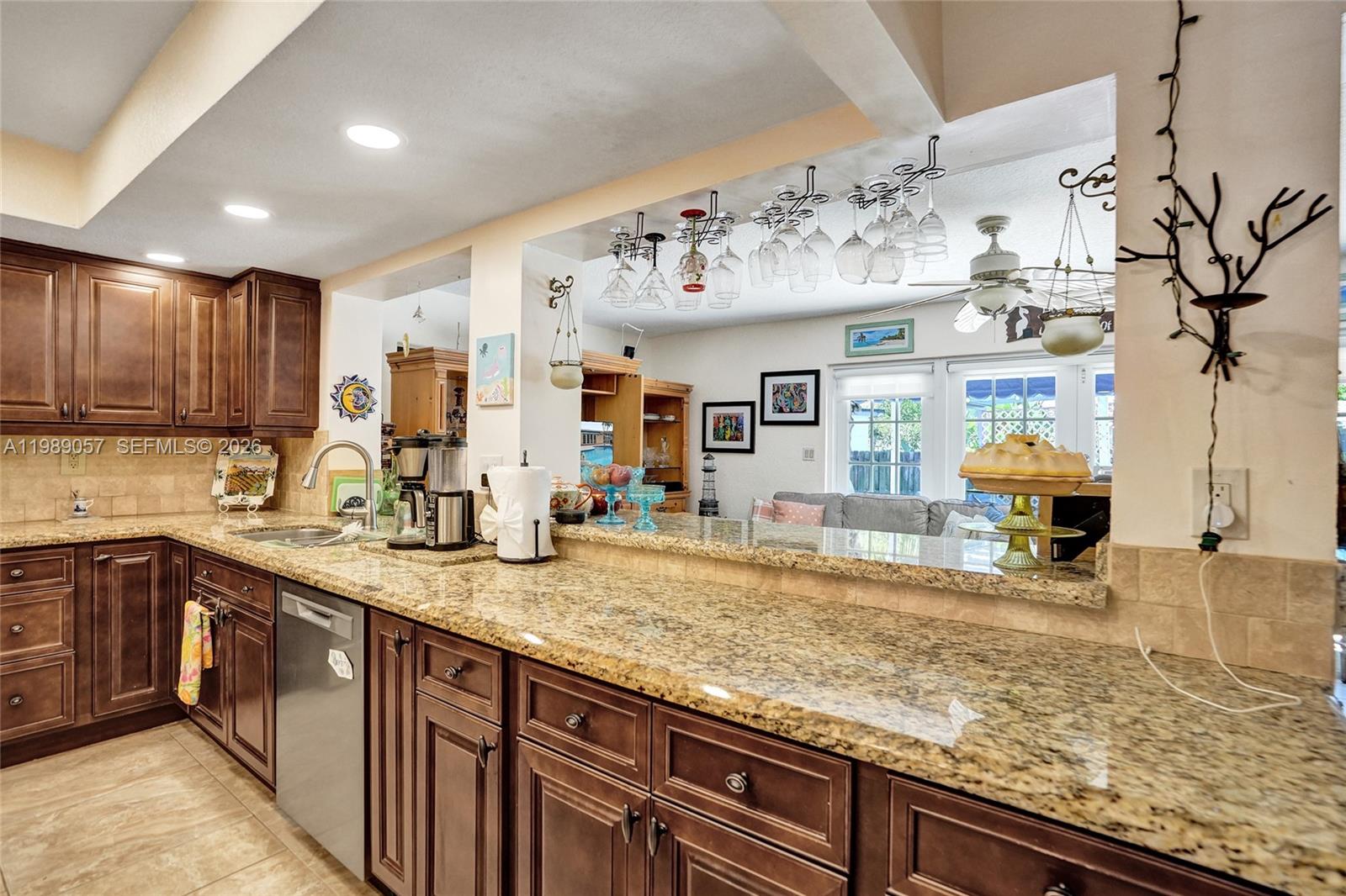 PASADENA LAKES WEST - Residential