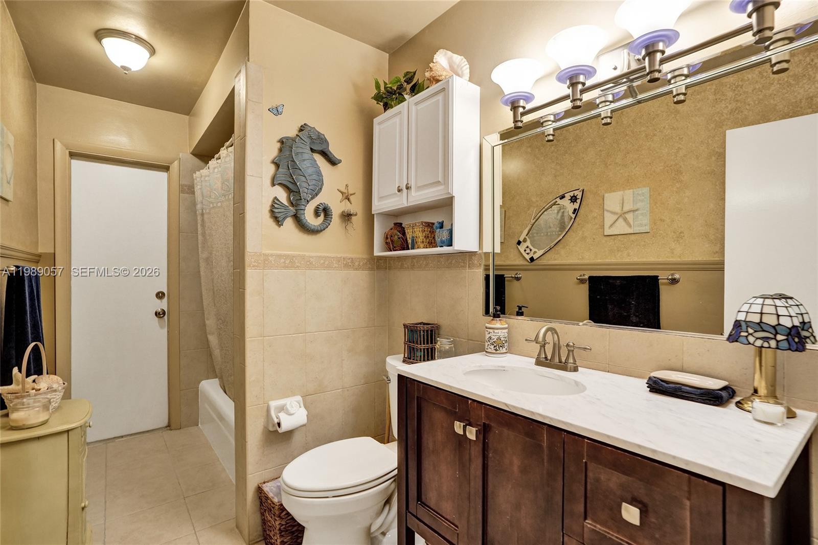 PASADENA LAKES WEST - Residential