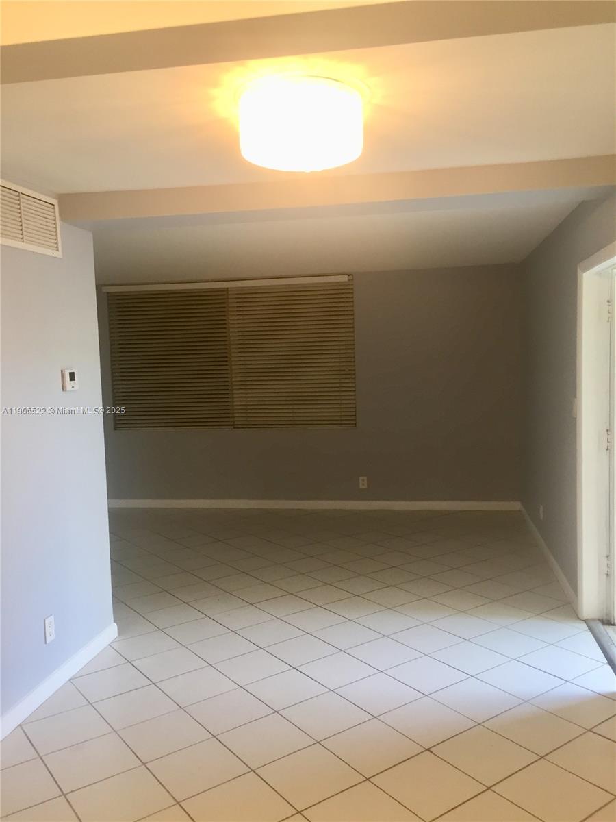 FUNSTON CONDO APTS - Residential Lease