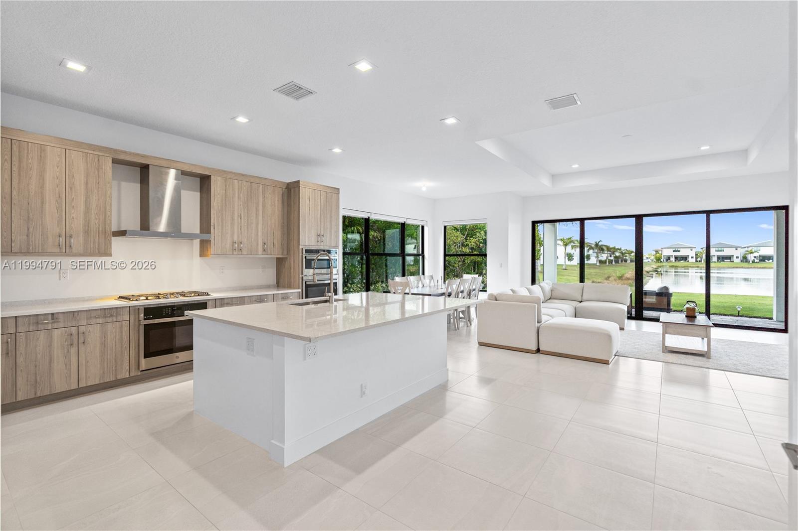 LOTUS EDGE JOHNS WEST PUD - Residential