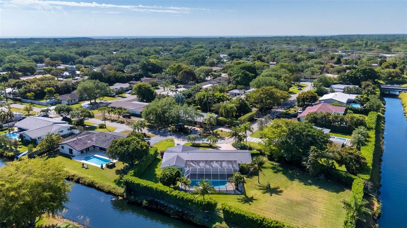 Palmetto Bay, Florida 33158, United States, 4 Bedrooms Bedrooms, ,3 BathroomsBathrooms,Residential,Active,97668