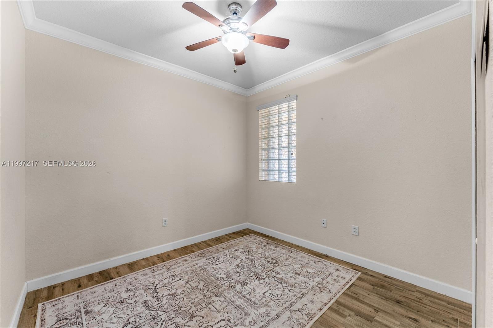 FONTAINEBLEAU LAKES COURT - Residential