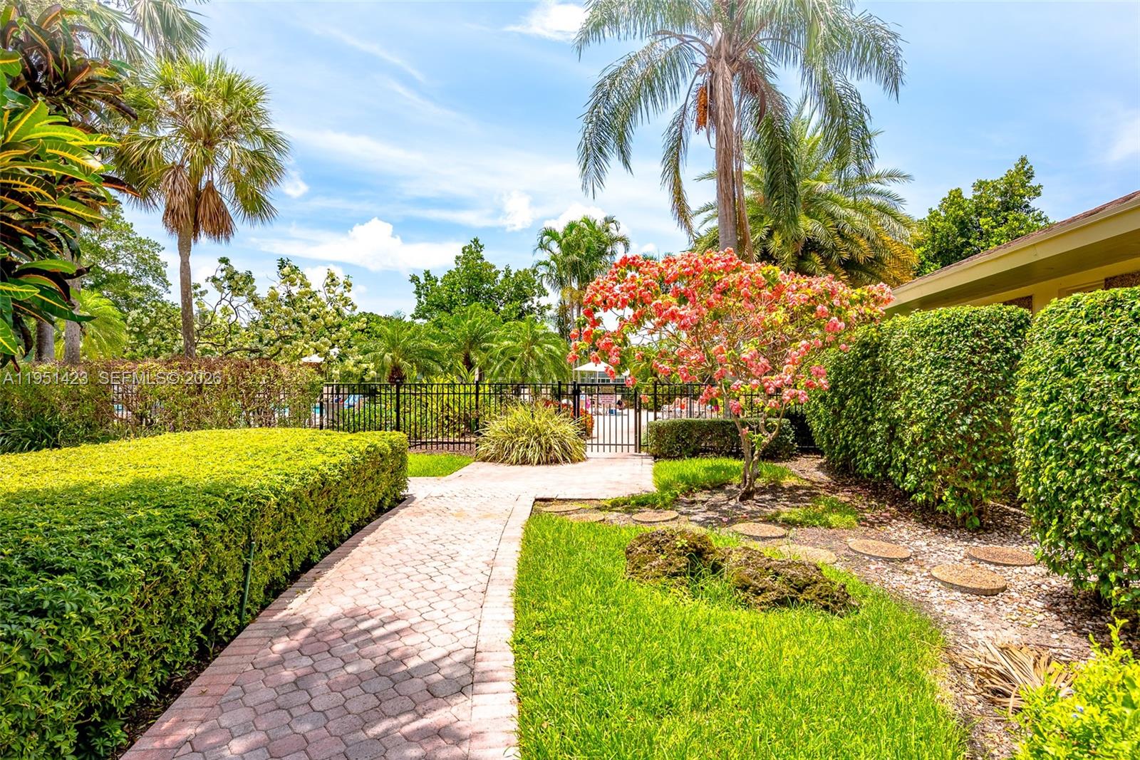 3091 N Course Dr 705