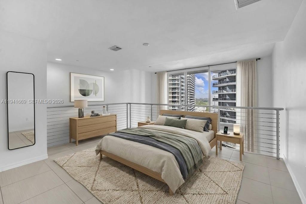 1050 Brickell Ave 2418