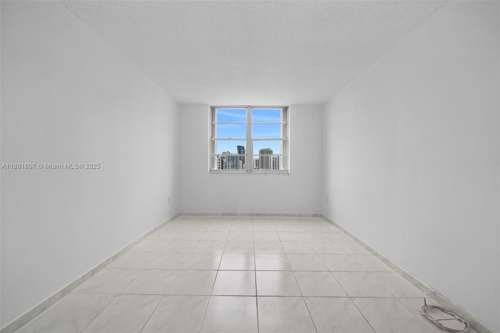 ARLEN HOUSE CONDO - Residential Lease