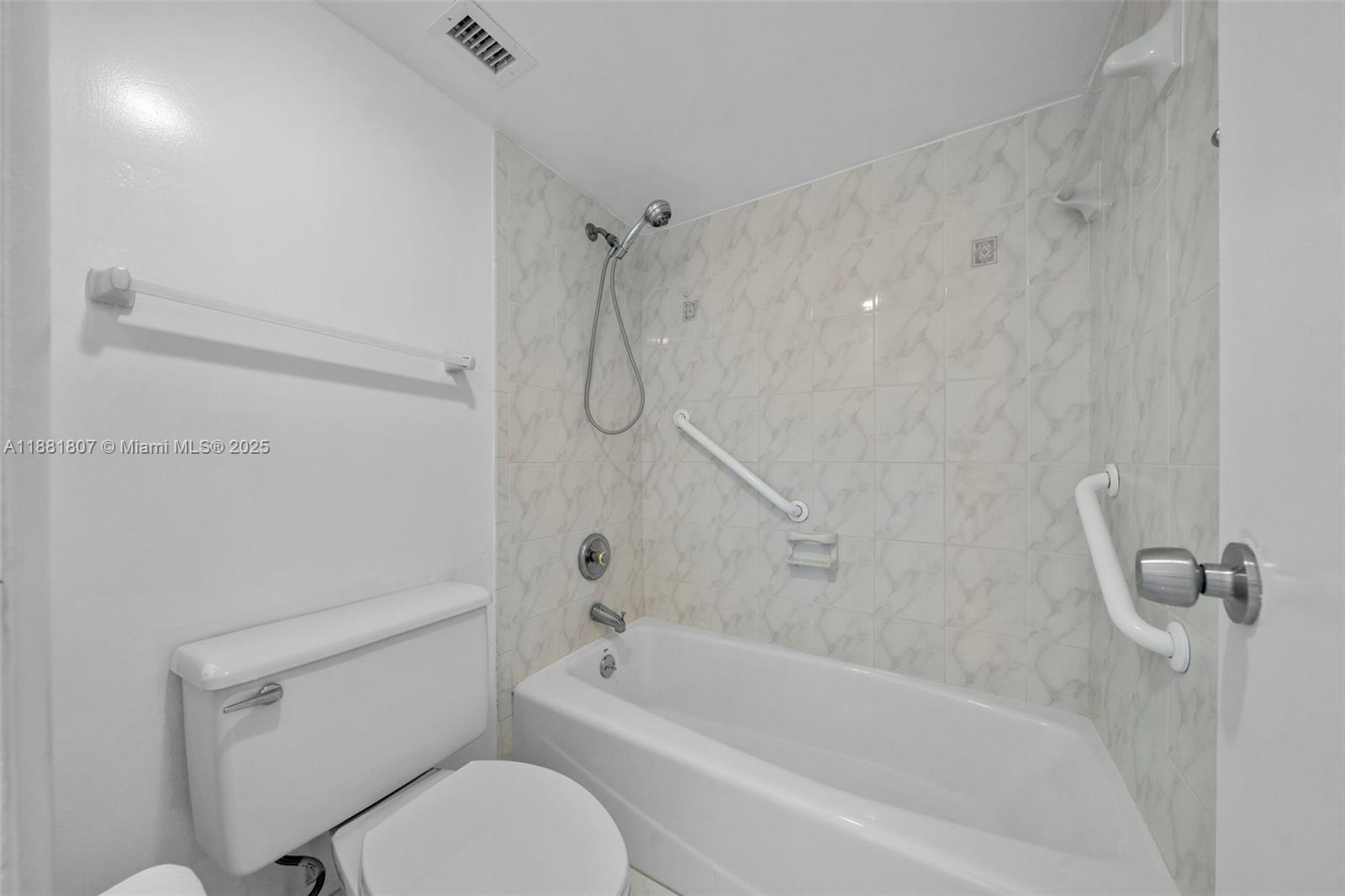 ARLEN HOUSE CONDO - Residential Lease