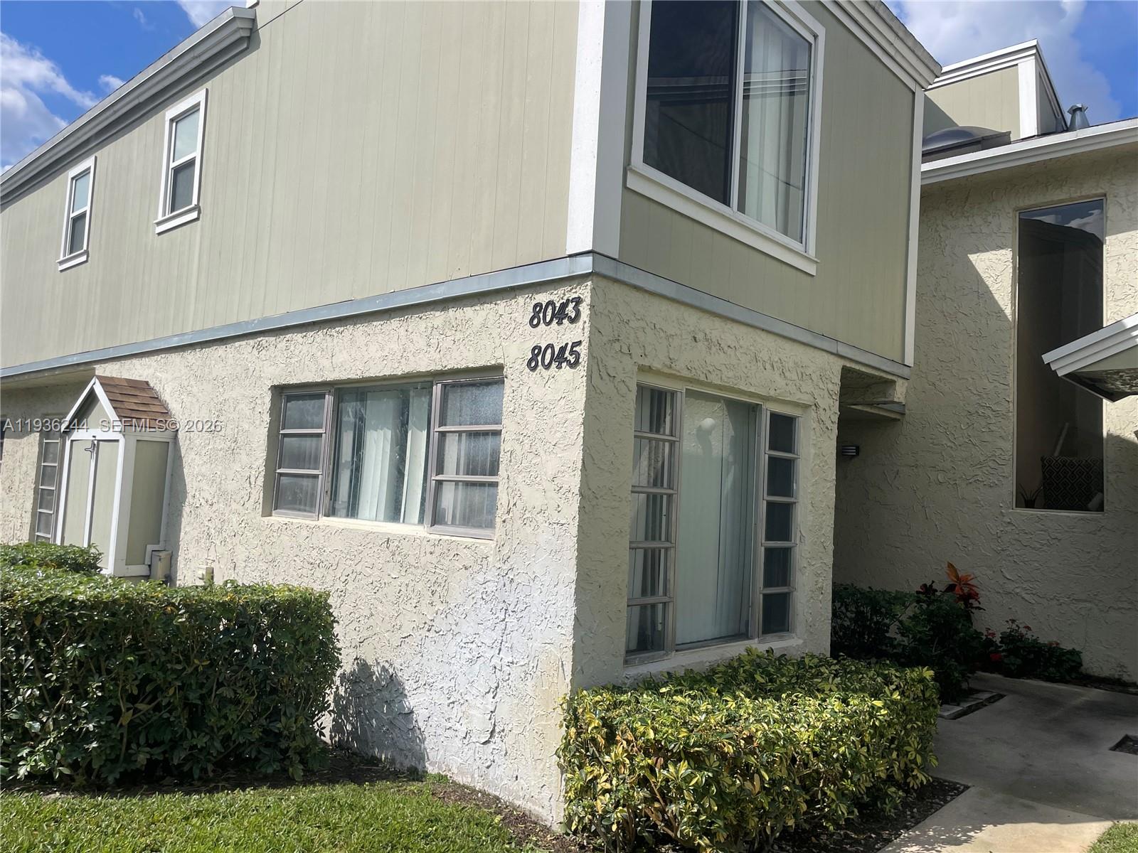 SANDPEBBLES TOWNHOUSE CON - Residential