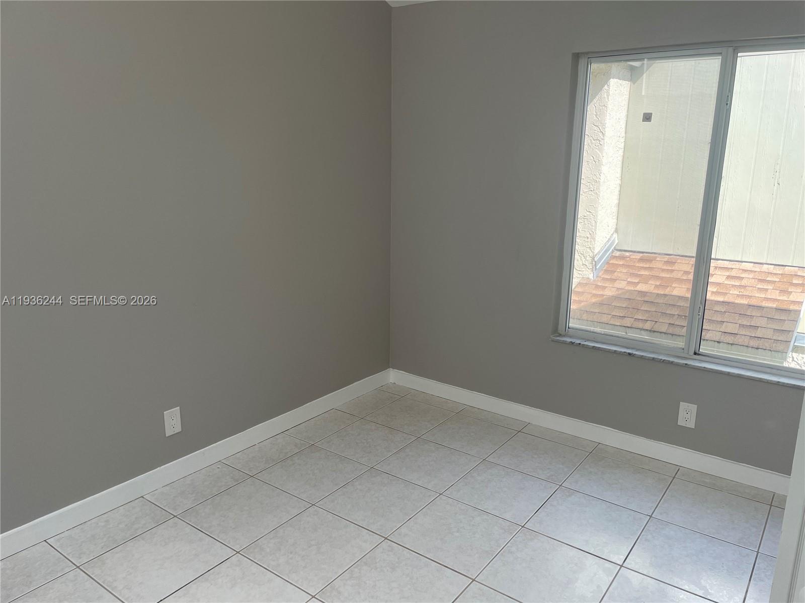 SANDPEBBLES TOWNHOUSE CON - Residential