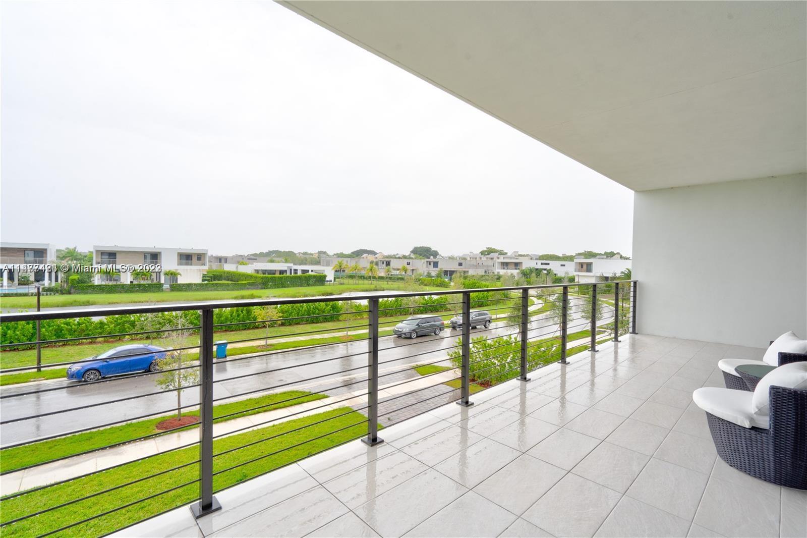 WESTON ESTATES - Residential