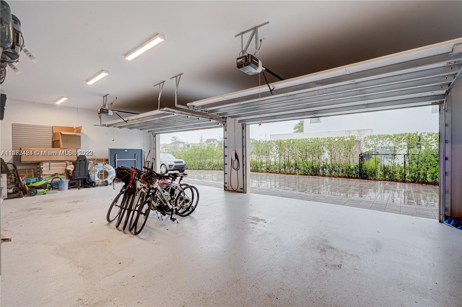 WESTON ESTATES - Residential