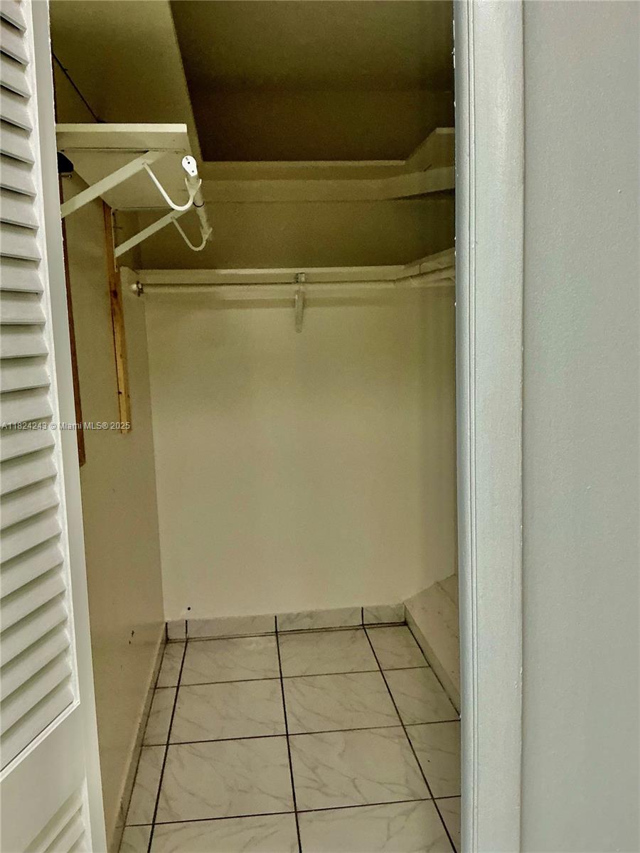 RIVIERA CONDOMINIUM APTS - Residential