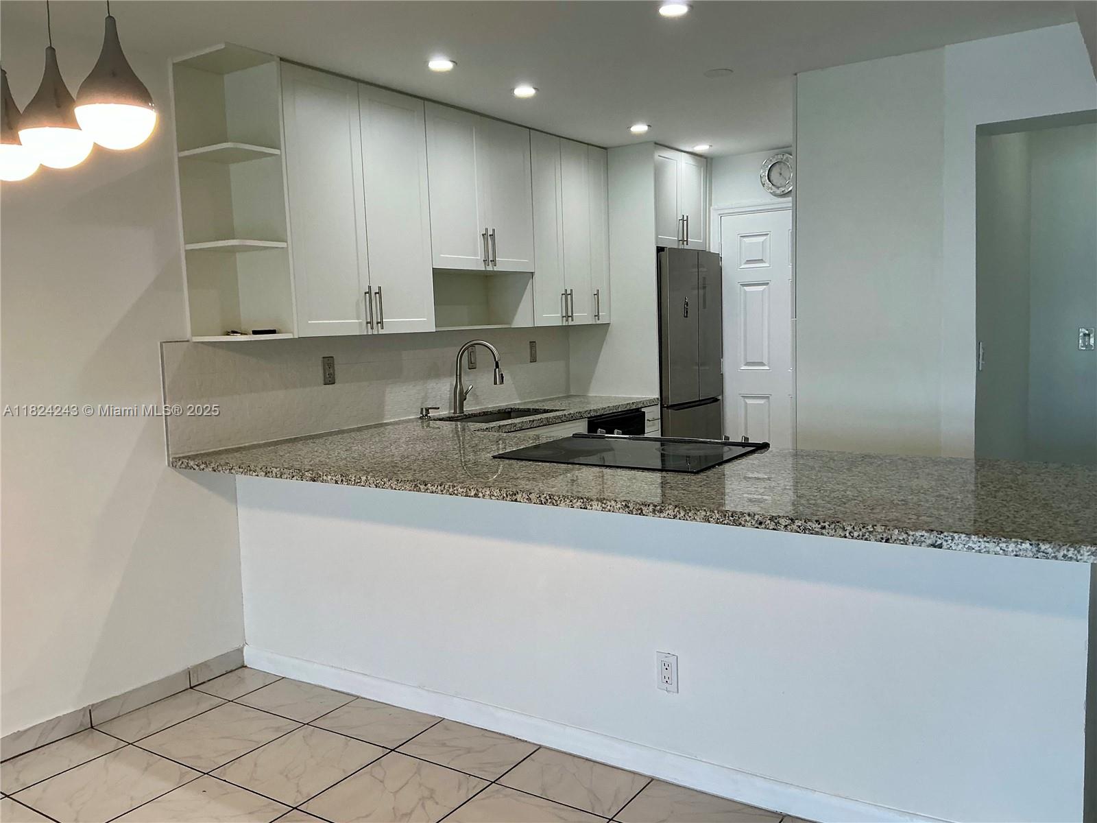 RIVIERA CONDOMINIUM APTS - Residential