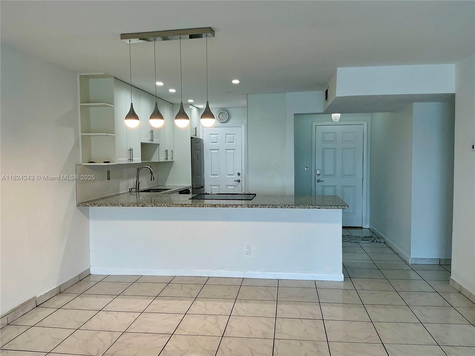 RIVIERA CONDOMINIUM APTS - Residential