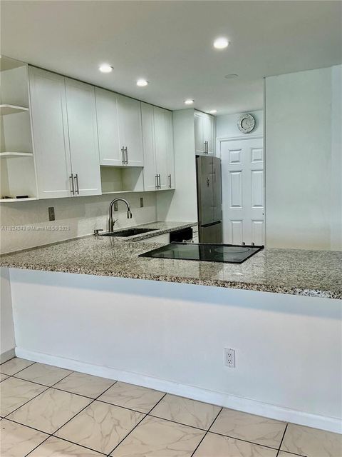 1160 NE 191st St 32 Miami FL 33179