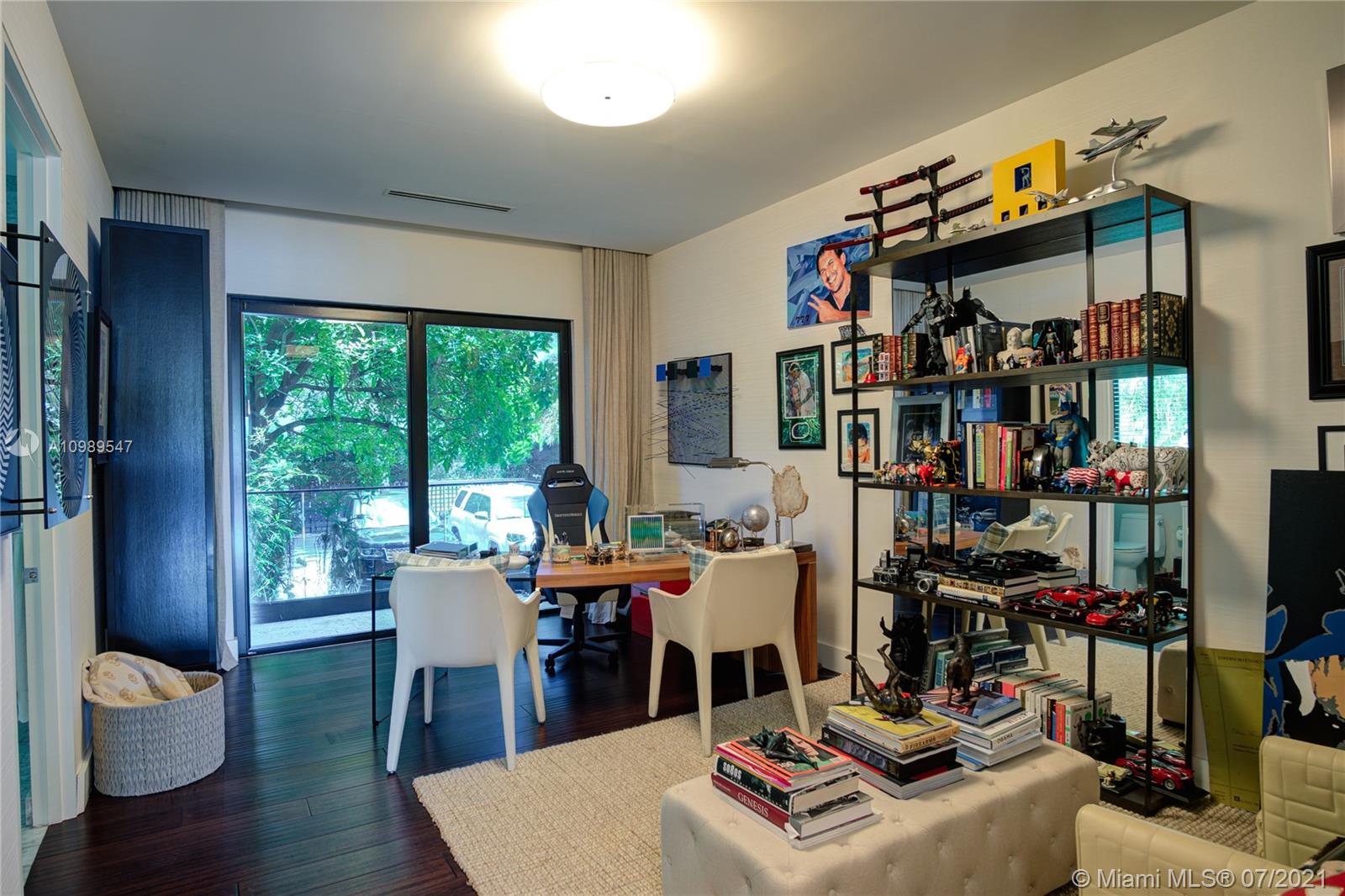 HIBISCUS ISLAND - Residential