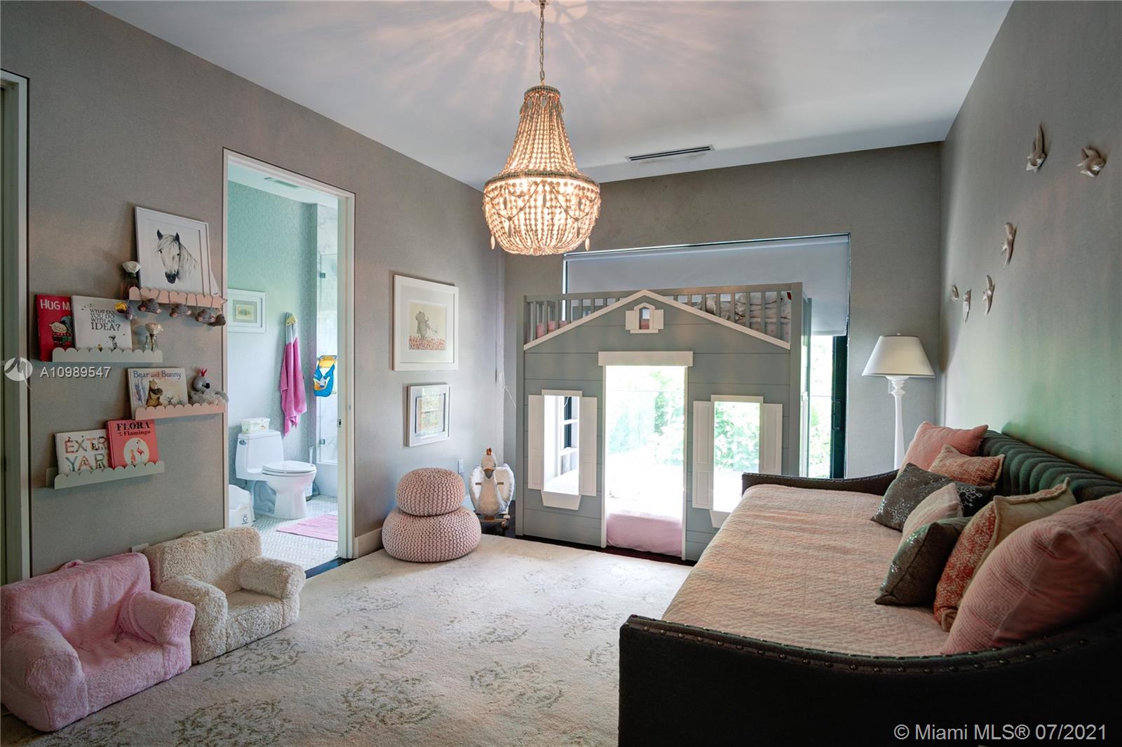 HIBISCUS ISLAND - Residential