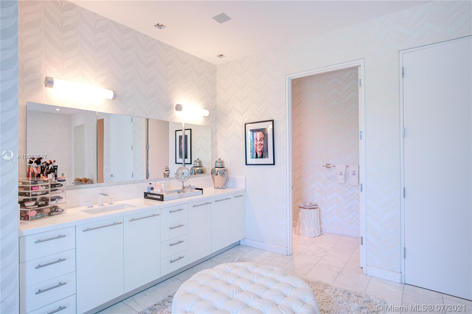 HIBISCUS ISLAND - Residential