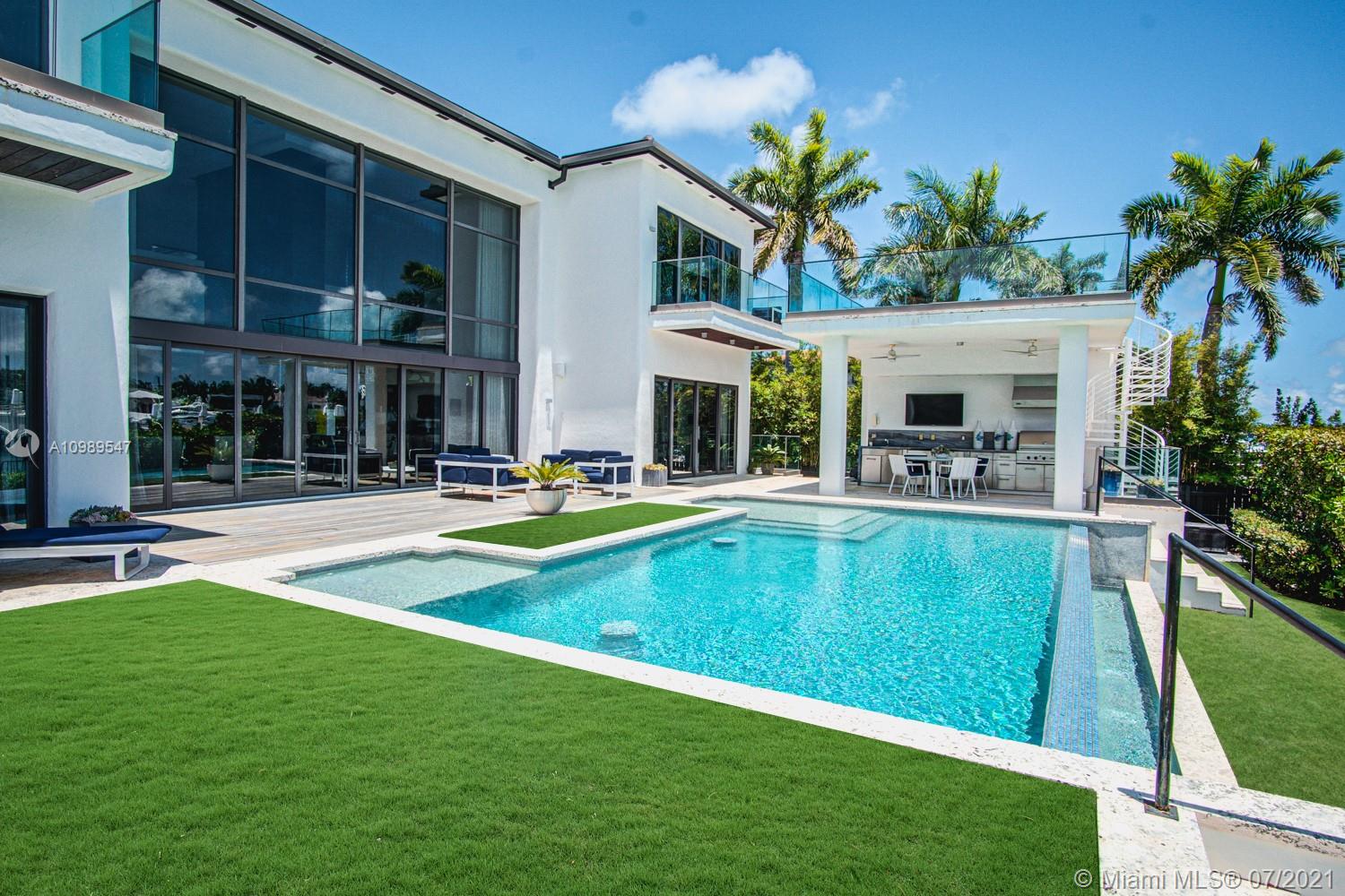 HIBISCUS ISLAND - Residential