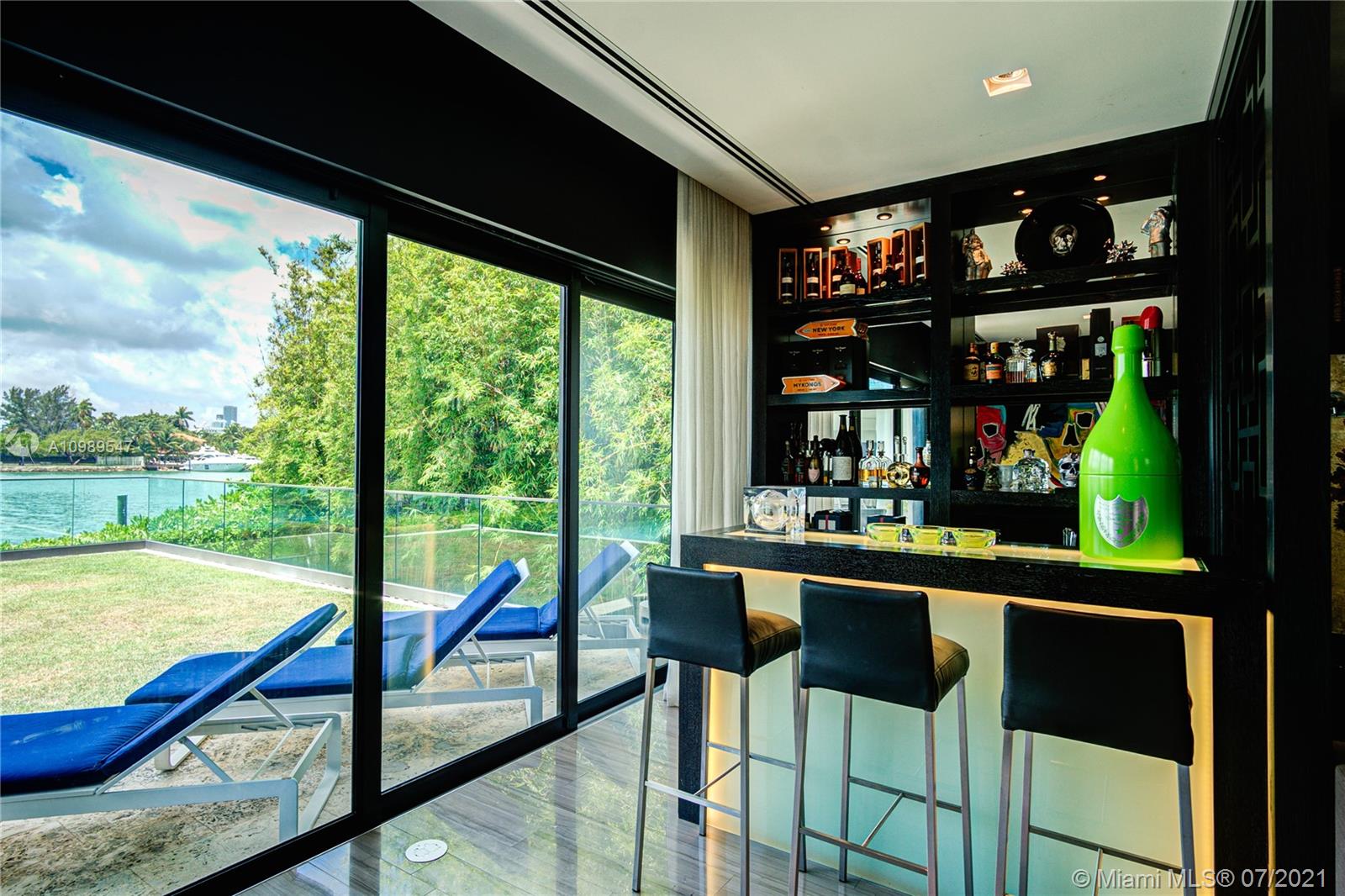 HIBISCUS ISLAND - Residential