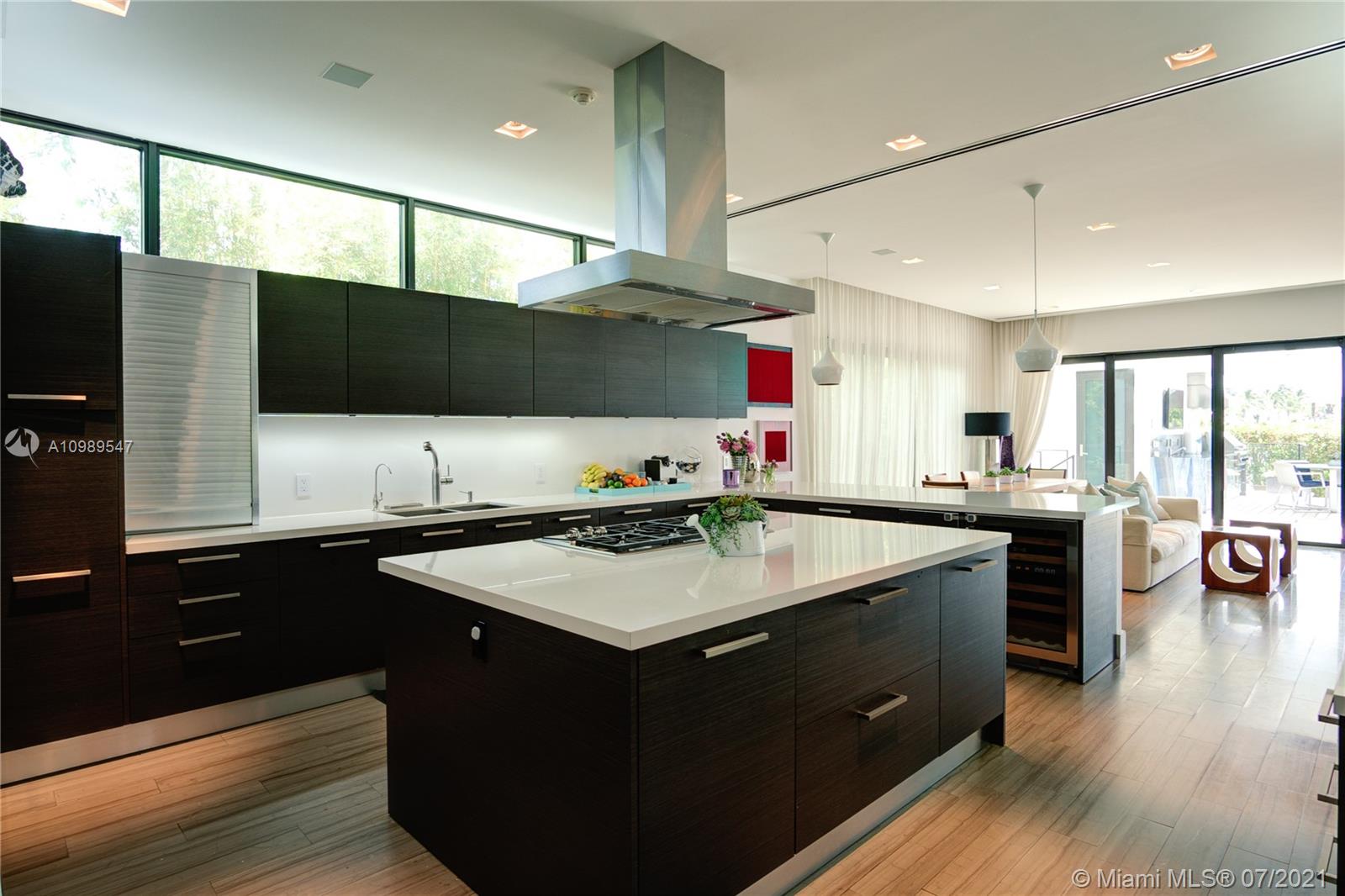 HIBISCUS ISLAND - Residential