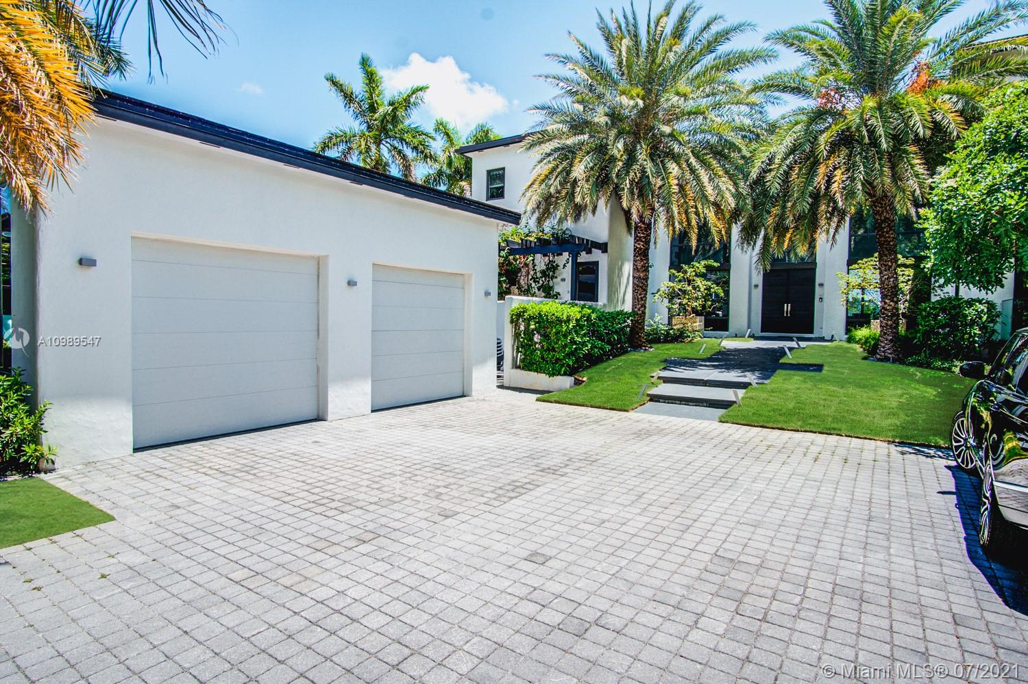 HIBISCUS ISLAND - Residential