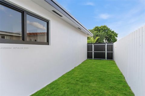 Tiny photo for 9660 Dominican Dr, Cutler Bay, FL 33189 (MLS # A12006094)