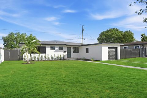 Tiny photo for 9660 Dominican Dr, Cutler Bay, FL 33189 (MLS # A12006094)