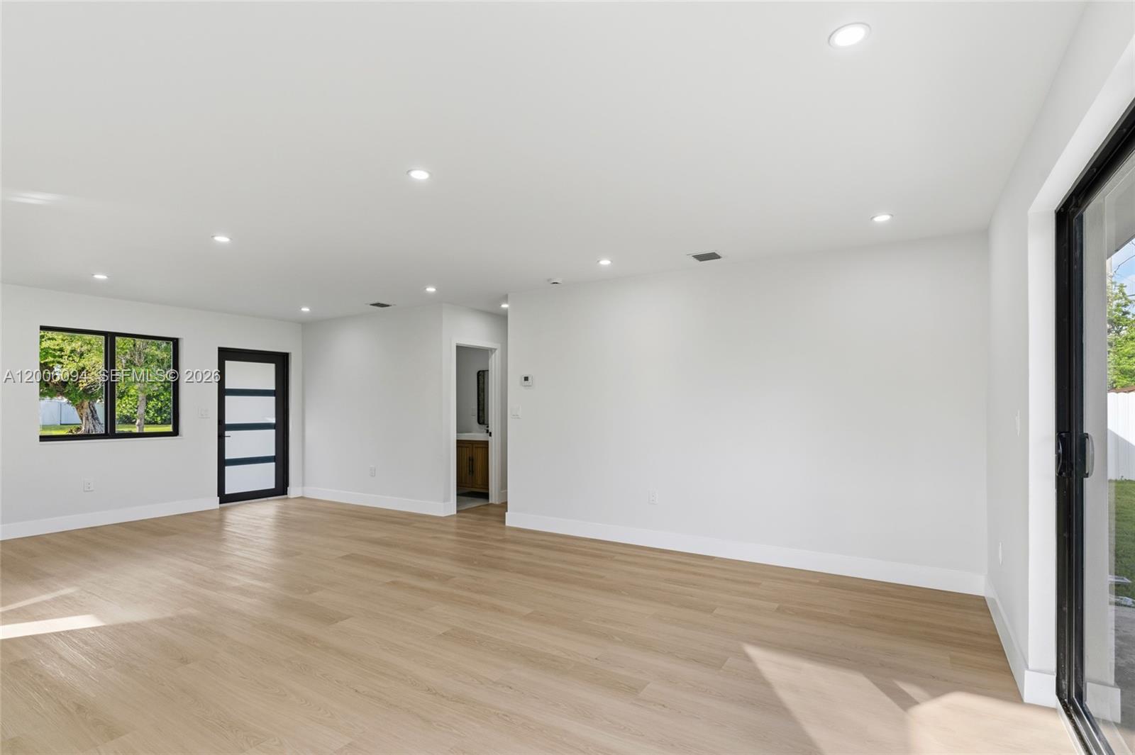 SOUTH CORAL HOMES SEC 2 - Residential