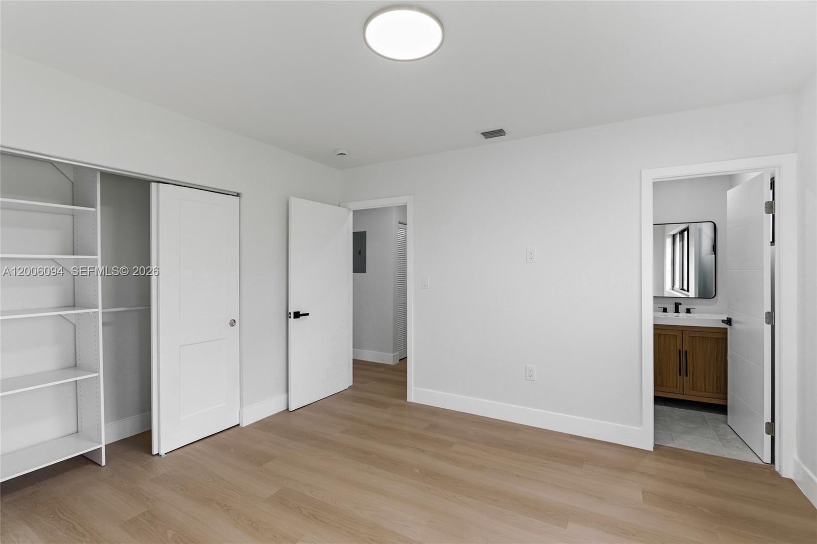 SOUTH CORAL HOMES SEC 2 - Residential