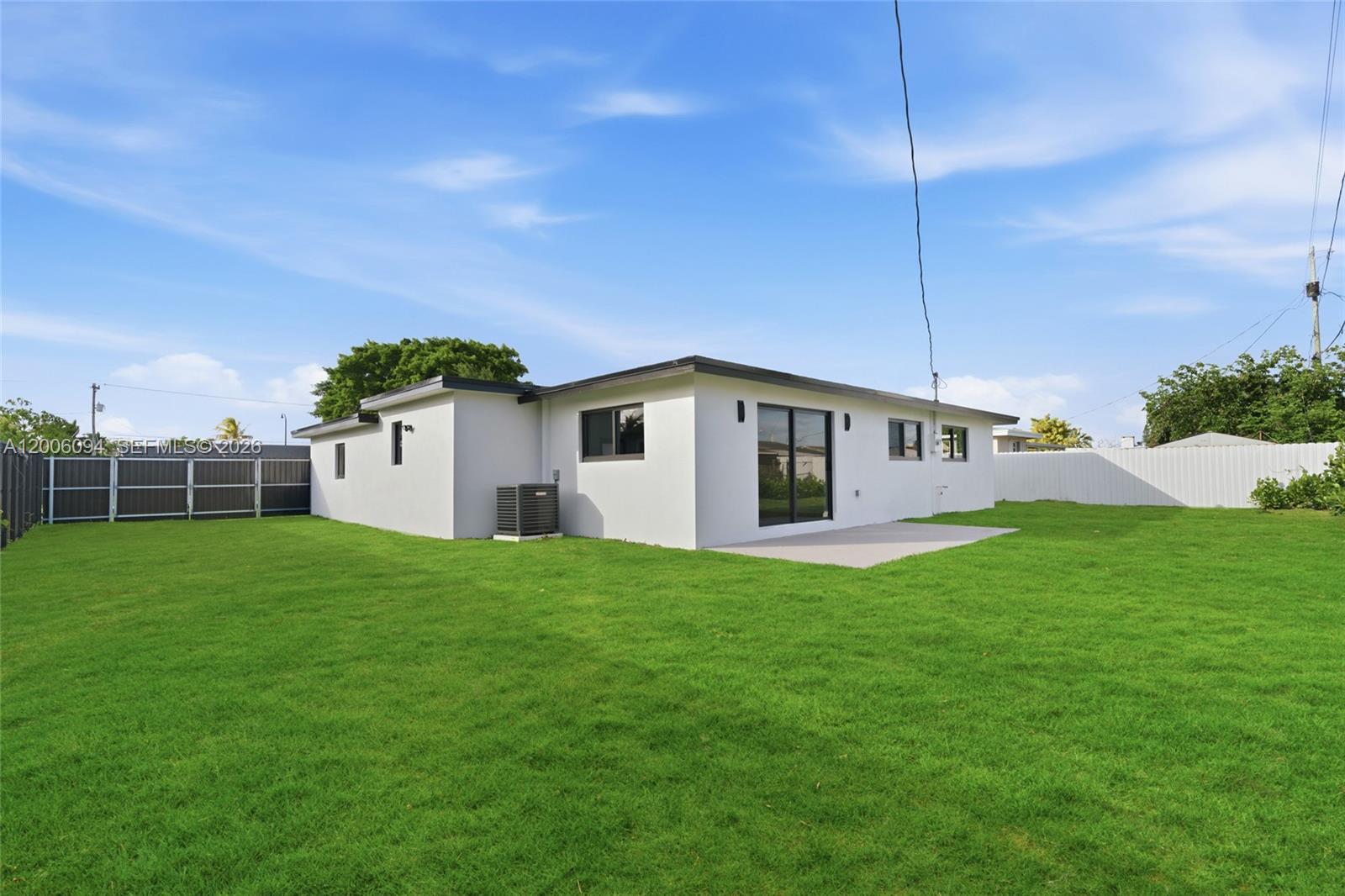 SOUTH CORAL HOMES SEC 2 - Residential