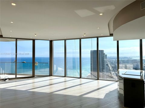 18975 Collins Ave 5204 Sunny Isles Beach FL 33160