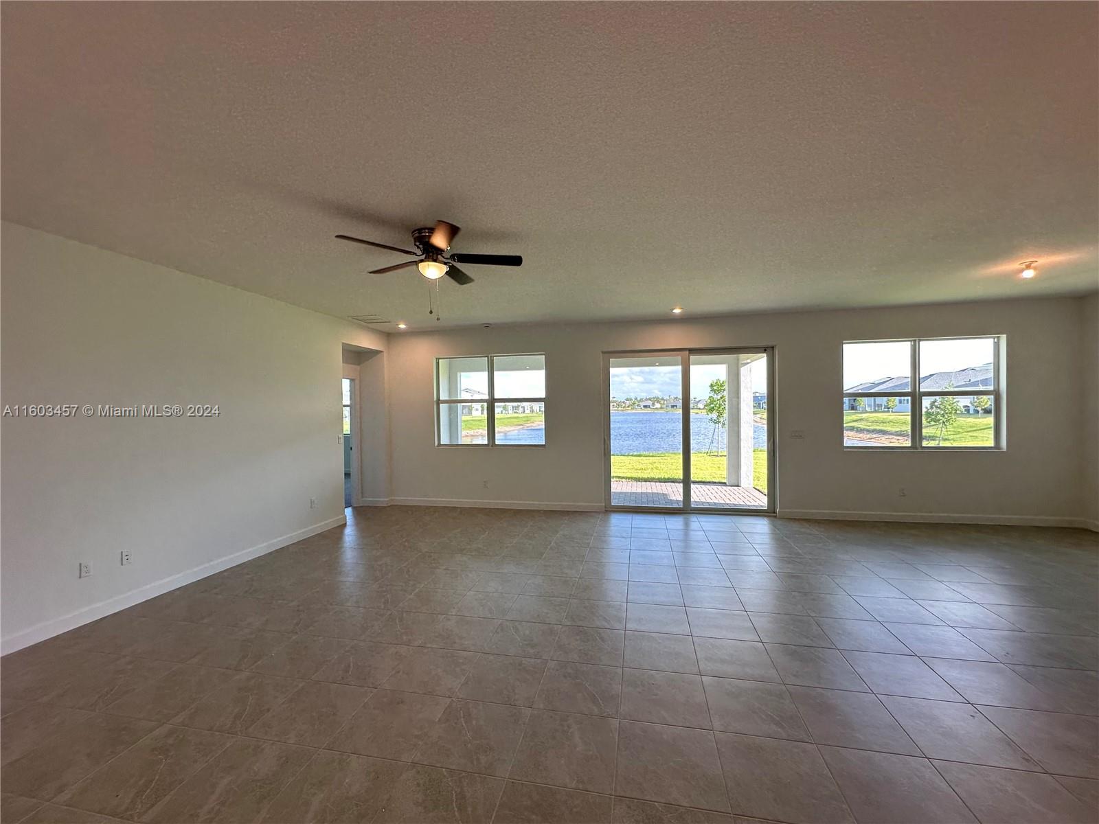 CADENCE PHASE 1 - Residential Lease