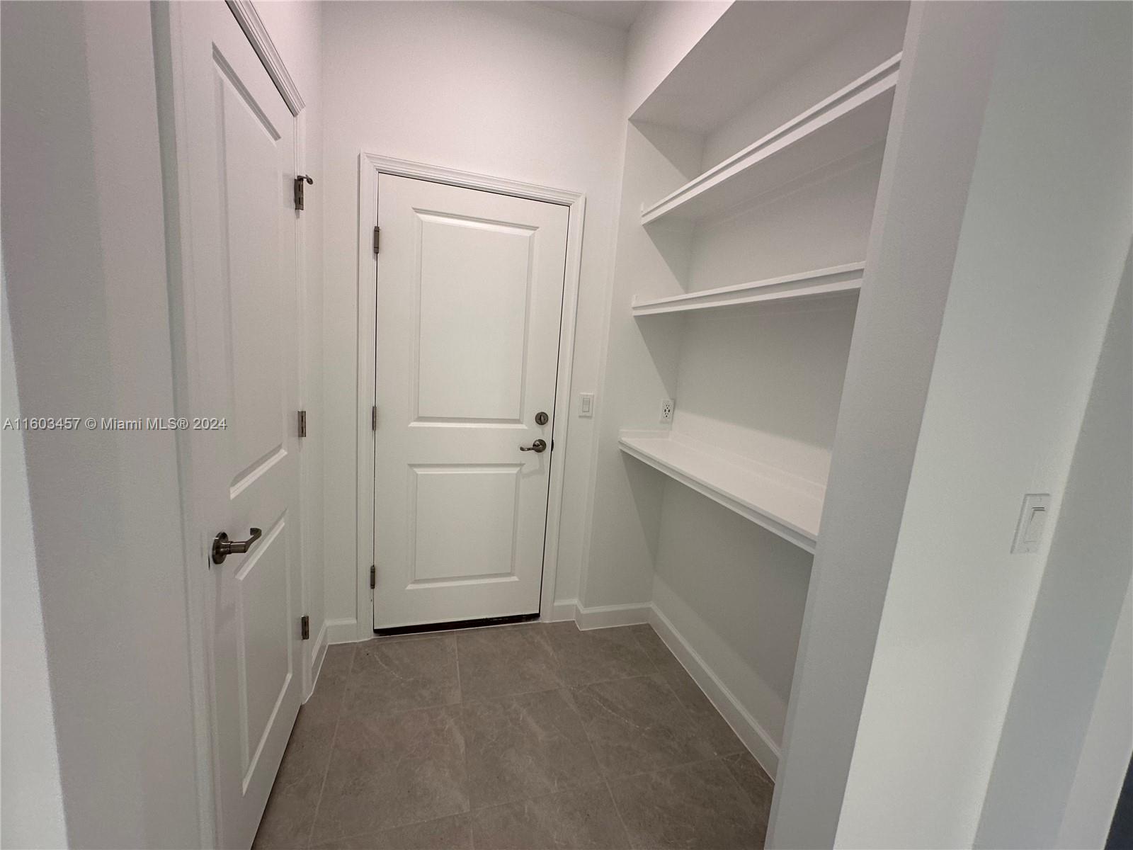CADENCE PHASE 1 - Residential Lease