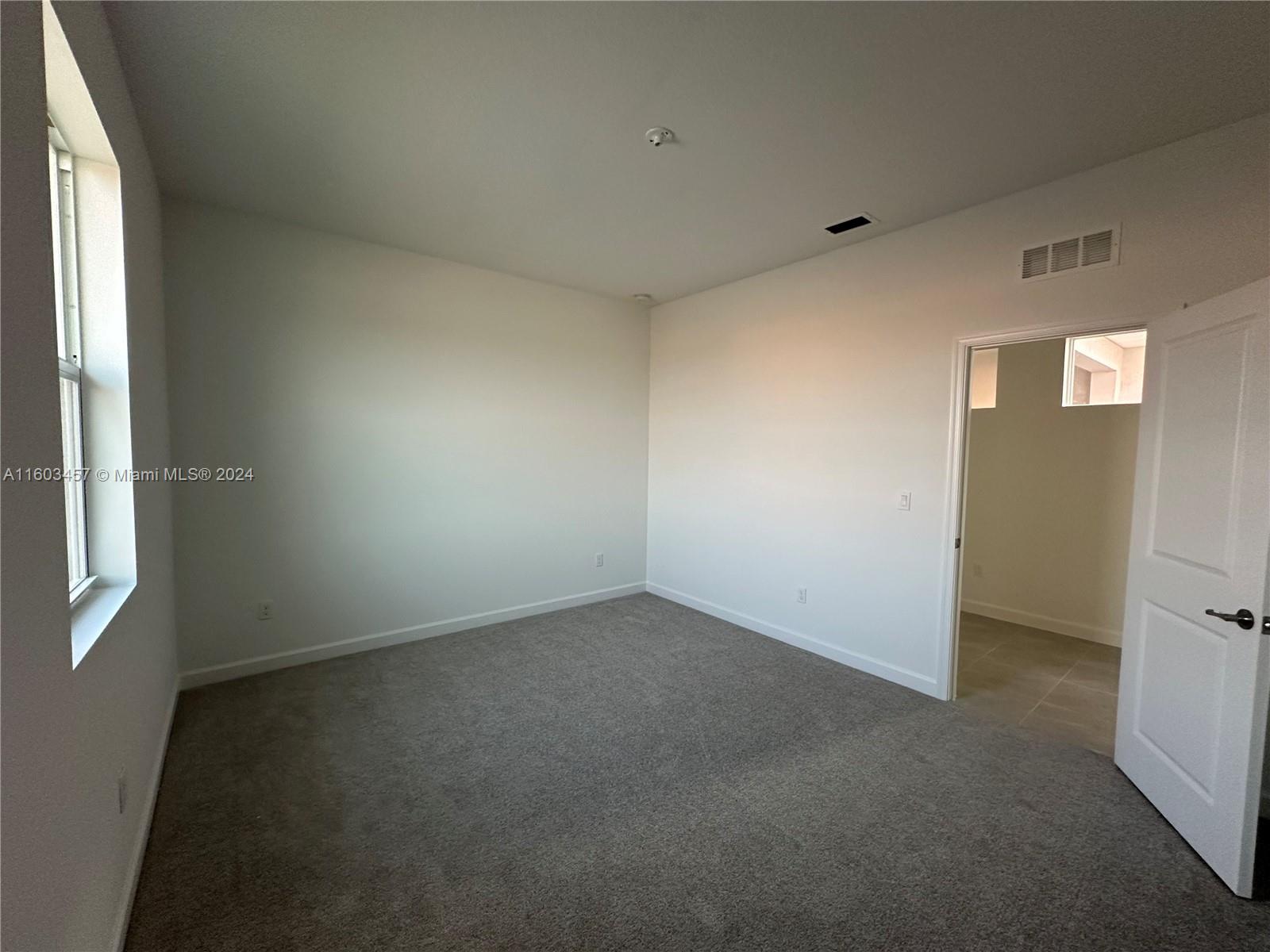 CADENCE PHASE 1 - Residential Lease