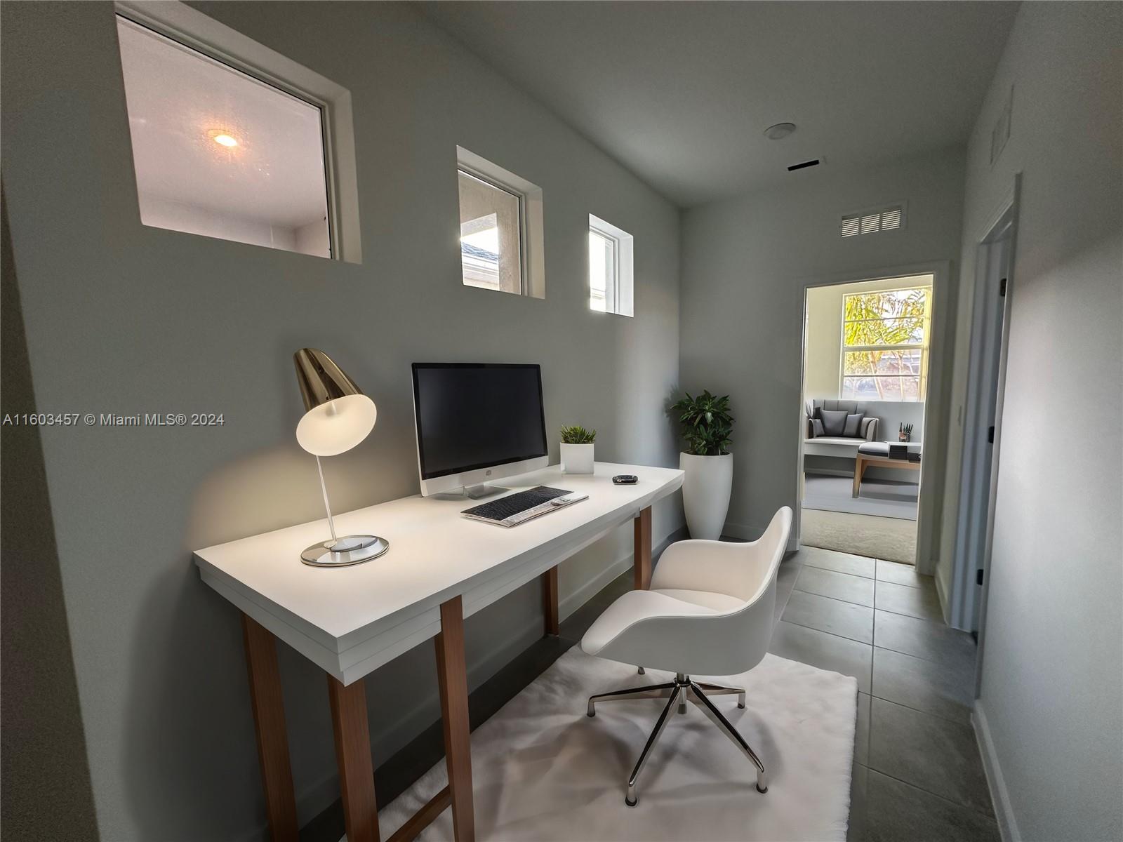 CADENCE PHASE 1 - Residential Lease