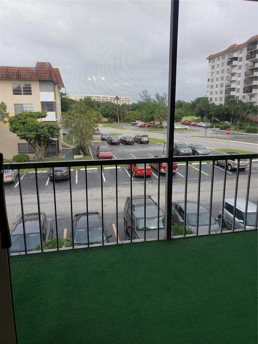 MANORS OF INVERRARY I-8 - Residential