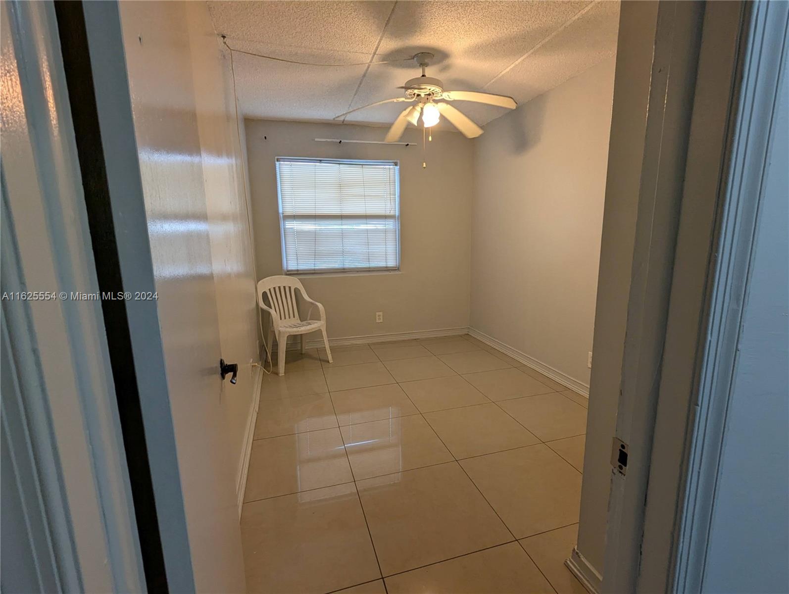 CANAL GROVES CONDO - Residential Lease