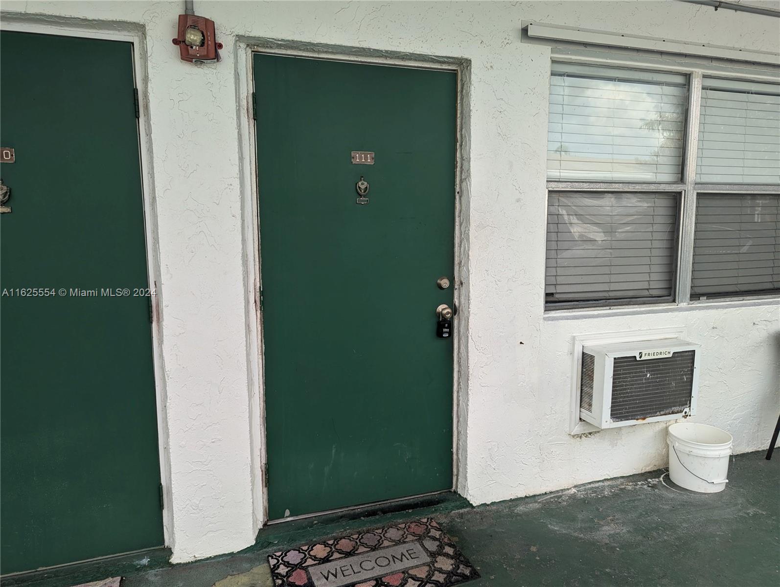 CANAL GROVES CONDO - Residential Lease