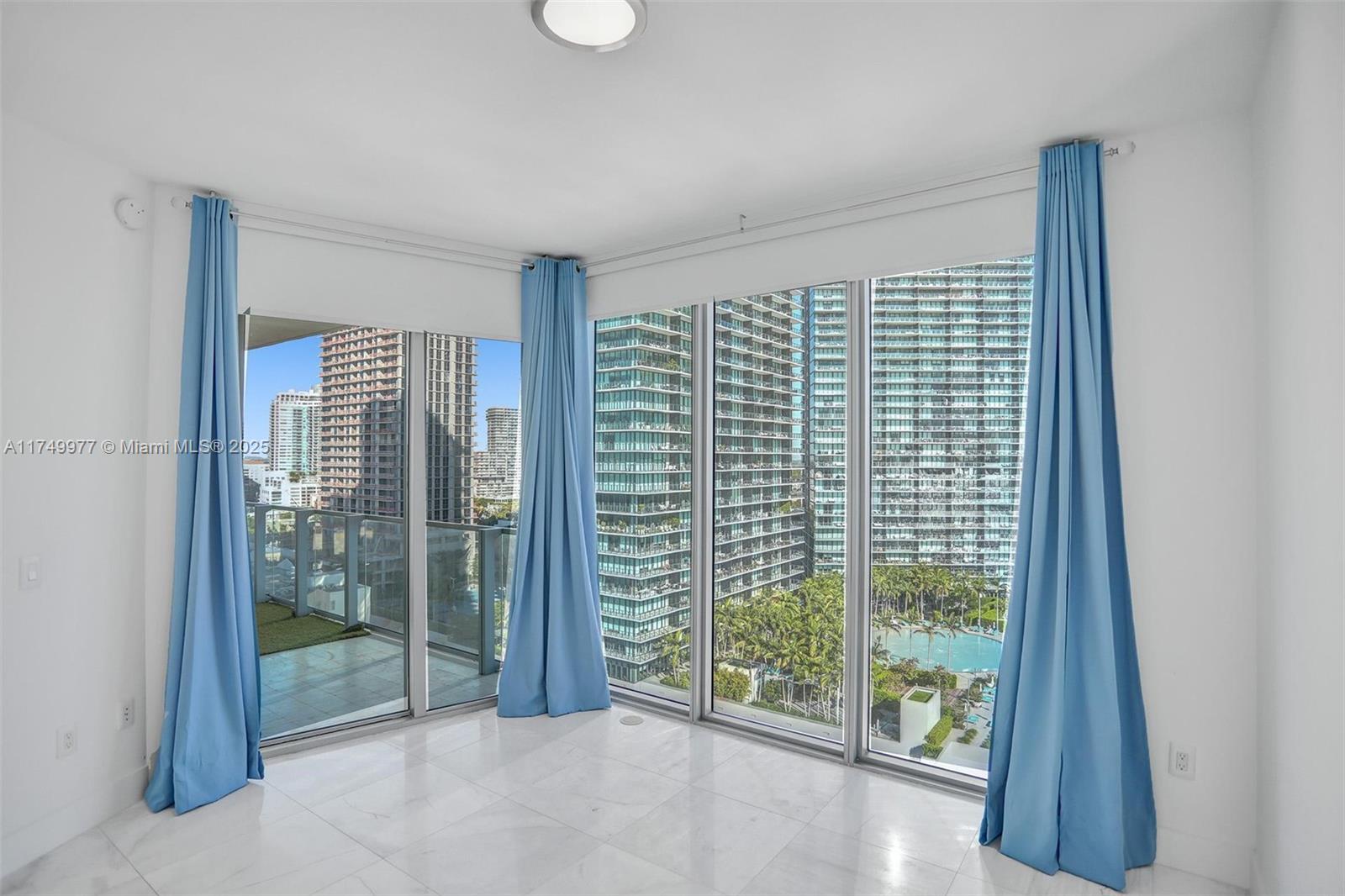 BISCAYNE BEACH CONDO - Residential